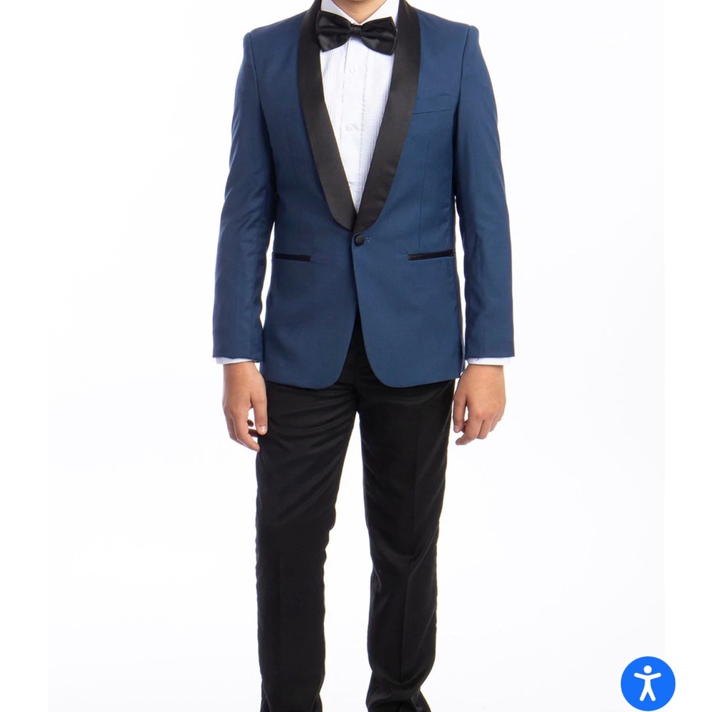 Perry Ellis 5-piece suit